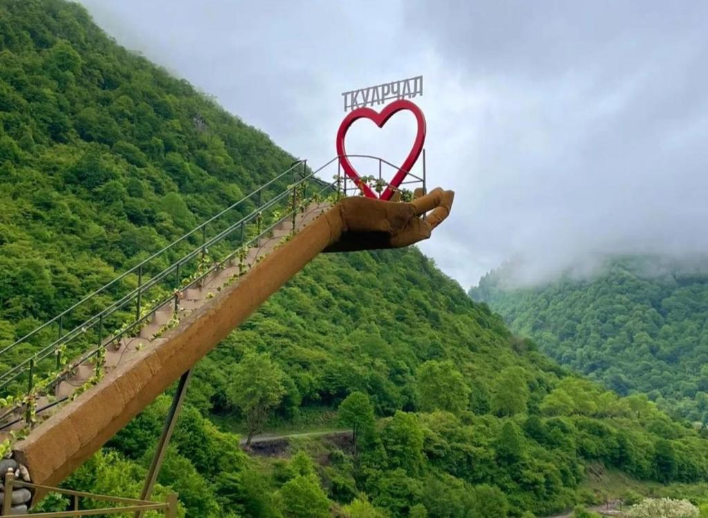 ​​🚙 Джип-тур «ВОСТОЧНЫЙ ЭКСКЛЮЗИВ: АКАРМАРА И 3 ВОДОПАДА»