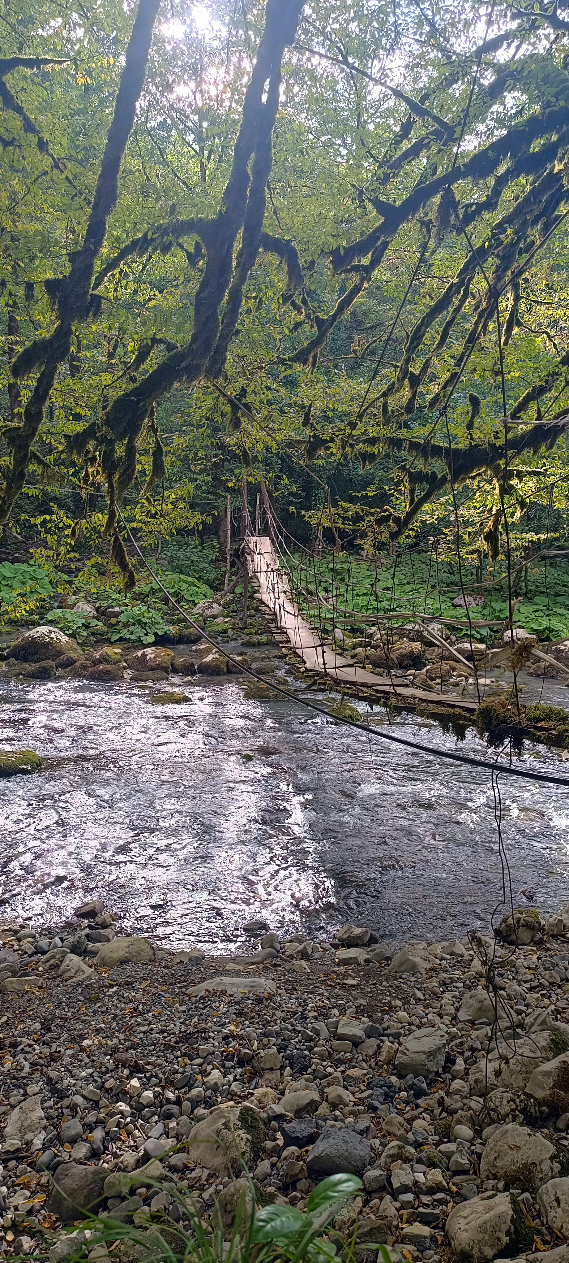ДИКИЕ ВОДОПАДЫ ХАБЮ И ПОДЗЕМНАЯ РЕКА