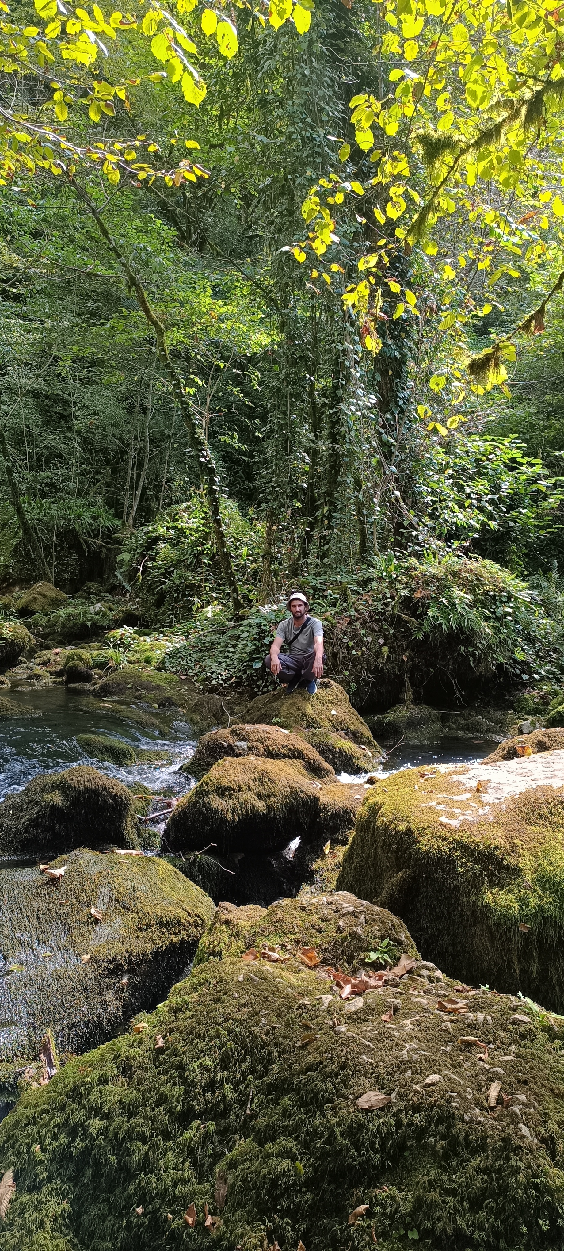 ДИКИЕ ВОДОПАДЫ ХАБЮ И ПОДЗЕМНАЯ РЕКА
